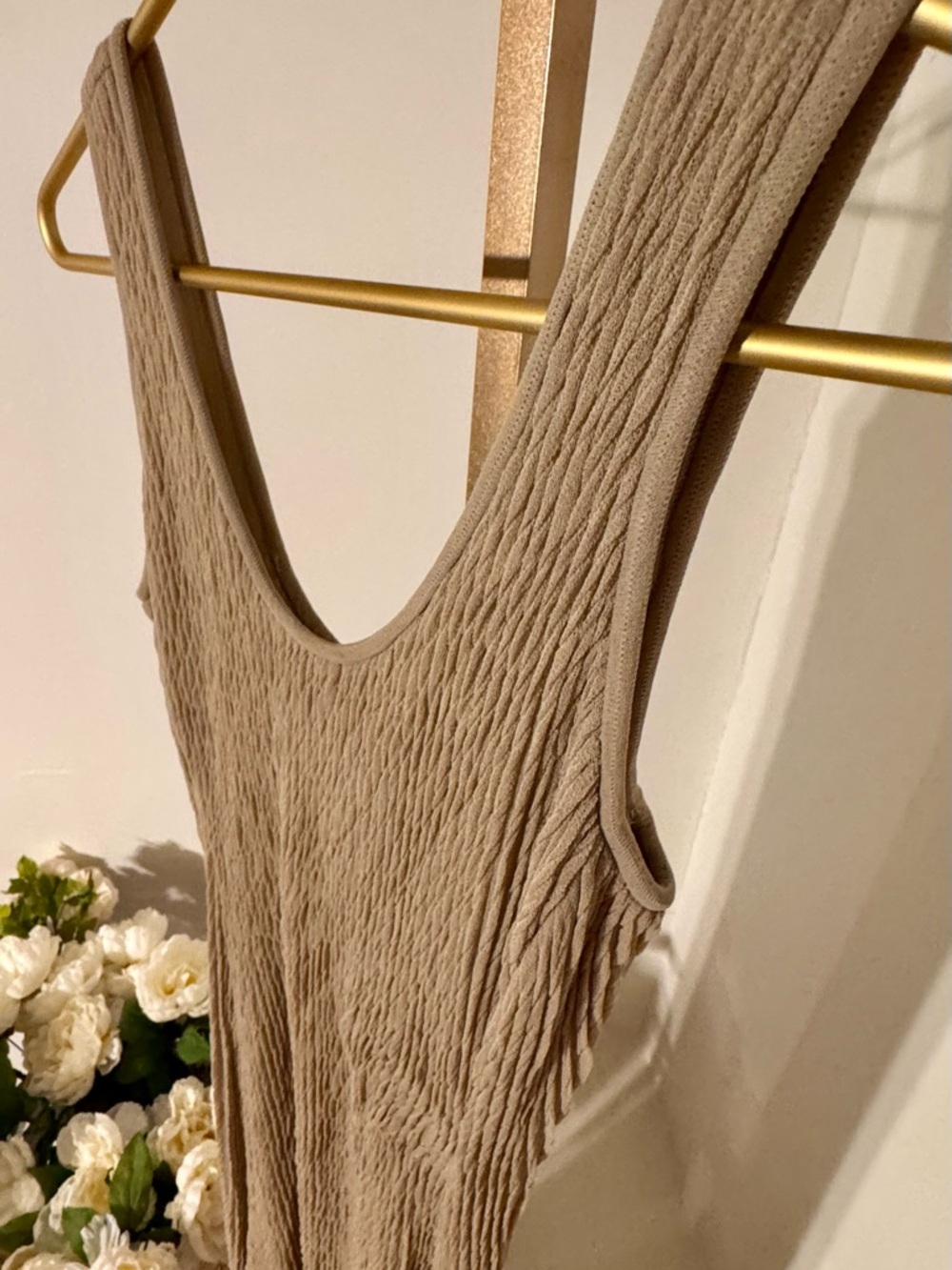 Giorgio Armani Beige Ribbed Sleeveless Maxi Dress - Picture 4 of 8